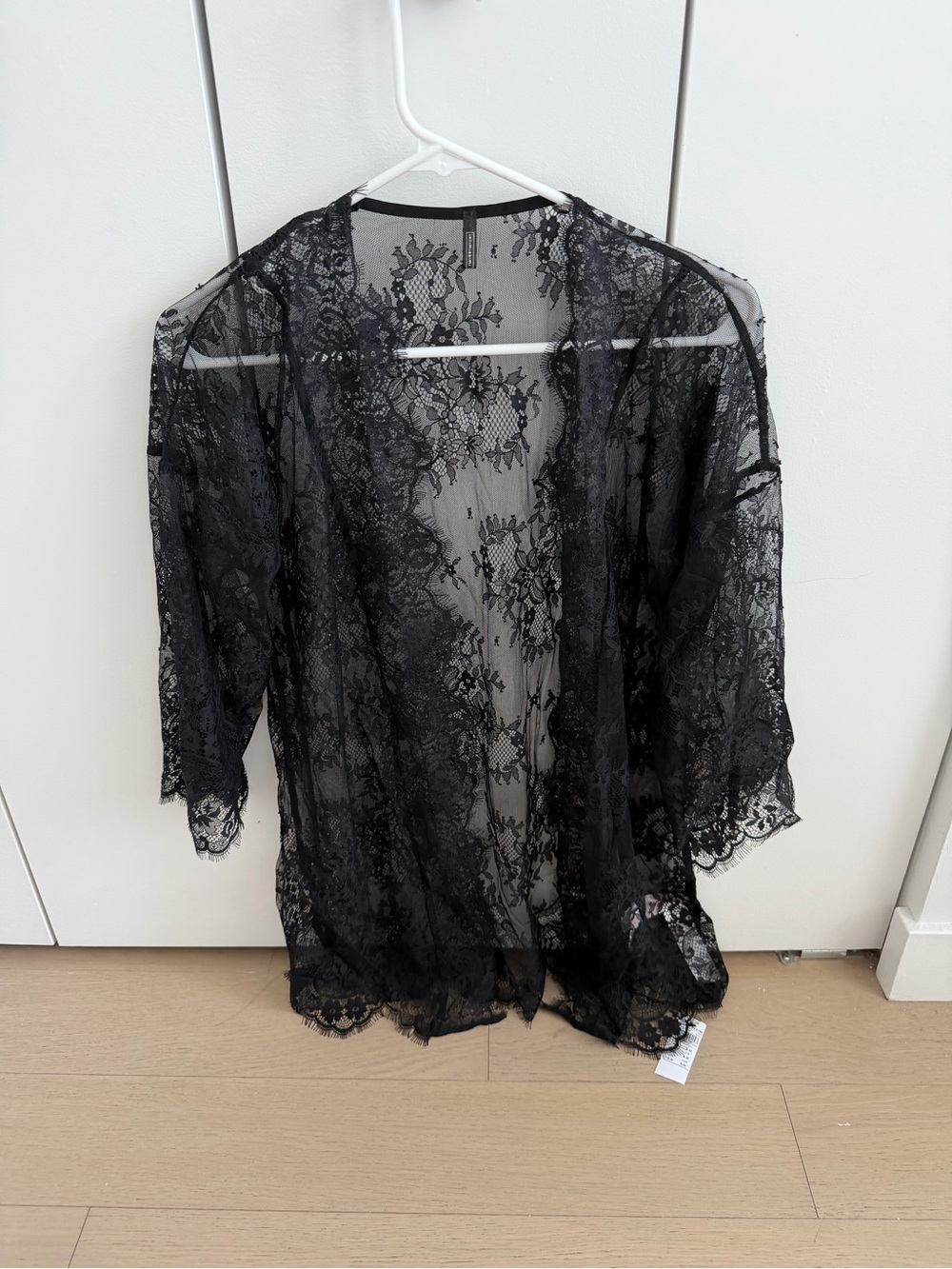 intimissimi Black Sheer Lace Kimono Robe